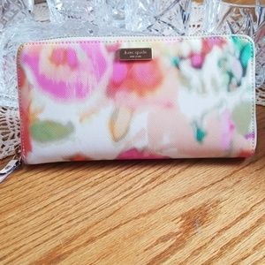 Kate spade neda wallet